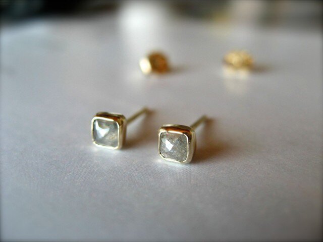 Silver Diamond Square ピアスの画像1枚目