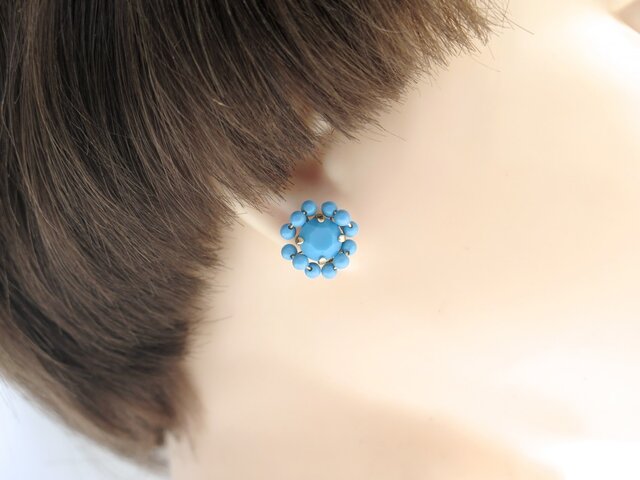 スワロフスキー ビジュー ピアス < turquoise >の画像1枚目