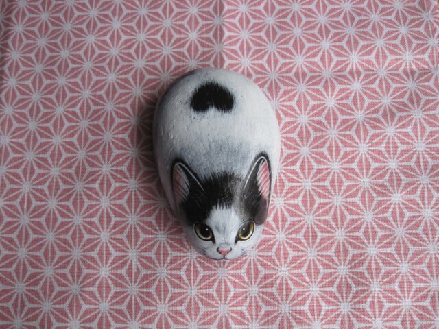 石猫 「富士額」 | iichi 日々の暮らしを心地よくするハンドメイドや