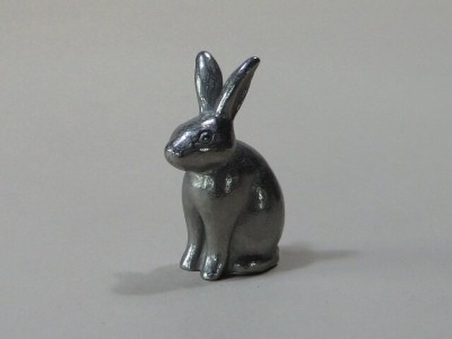 うさぎ(縦)の画像1枚目