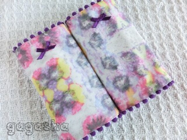 エルゴ よだれパッド タイダイ柄 パープル カバーの画像1枚目