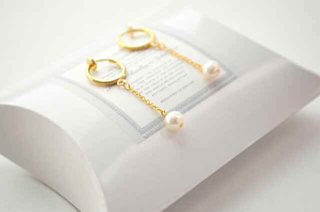 Pearl Hoop Earringsの画像1枚目