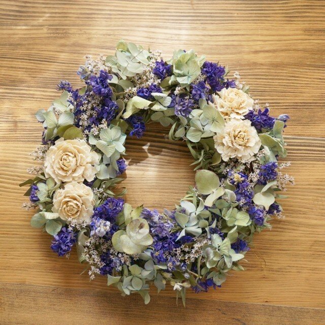 blue wreathの画像1枚目