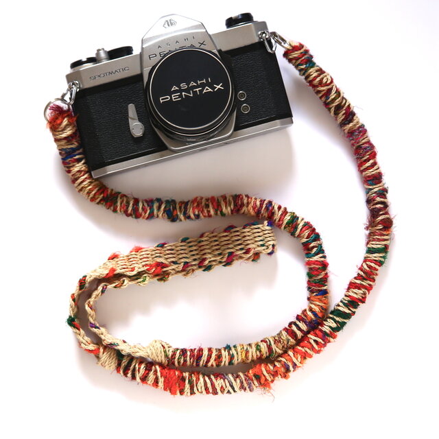 ネイティブカメラストラップ（ベルト） | iichi 日々の暮らしを