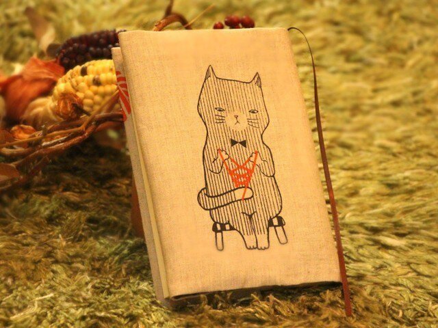 ☆リネン☆_新書カバーあやとりネコの画像1枚目