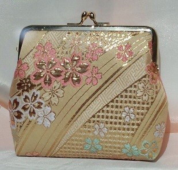 金襴の小物入れー1の画像1枚目
