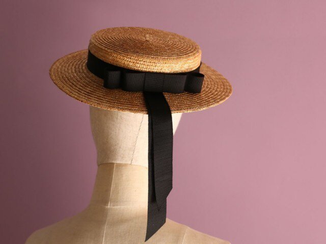 新品【ヴィヴィアンウエストウッド】天然草木 麦わら帽子 クロッシェ S-M調節可 新品【ヴィヴィアンウエストウッド】天然草木 麦わら帽子 クロッシェ