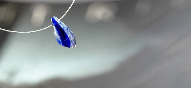 Blue snow dropの画像1枚目