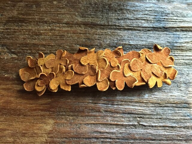 革花のバレッタ キャメル 金具8cm 120の画像1枚目