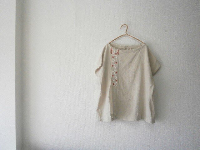 en-en木の実手刺繍プルオーバー麻色(026)の画像1枚目