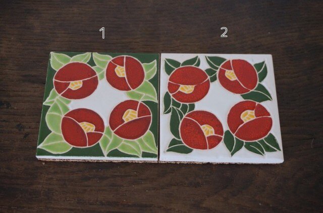 Las Camelias 椿のタイル 緑/白の画像1枚目