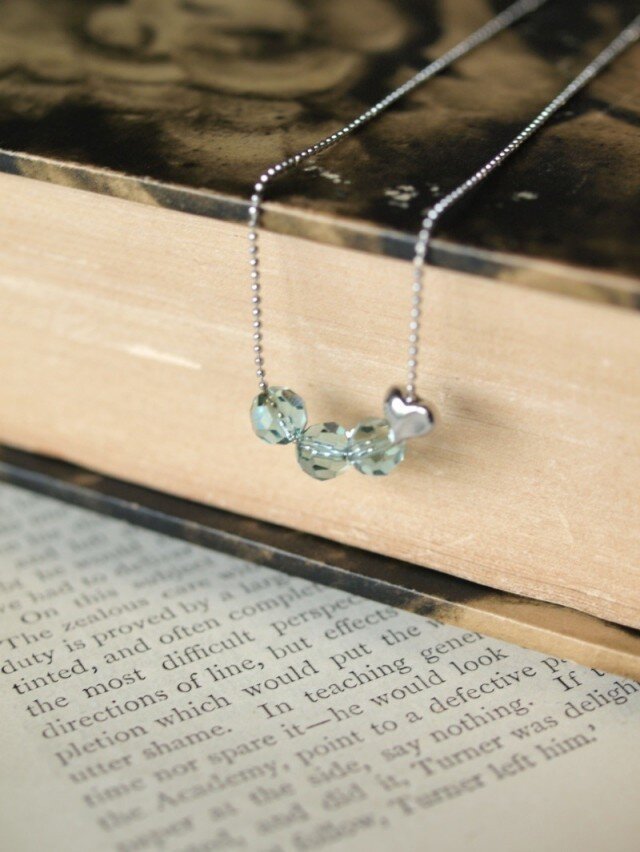 Swarovski のネックレス*アンティークアクアマリン*の画像1枚目