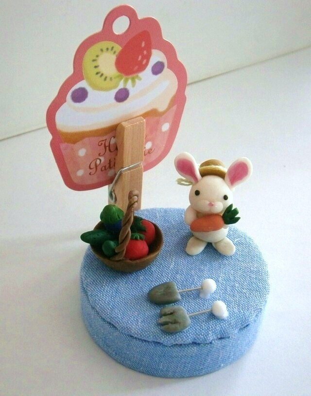 白ウサギさんのメモスタンドの画像1枚目