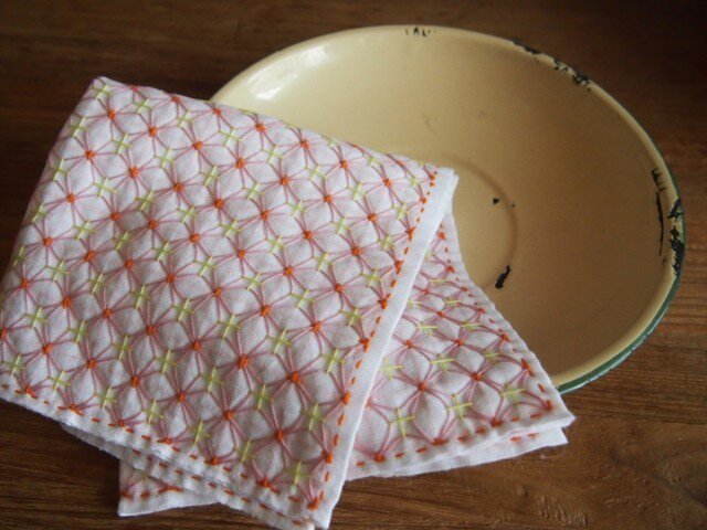 刺し子の花ふきん あじさい刺しの画像1枚目