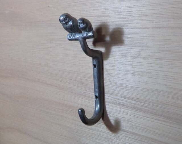 梟のいるフック(親子)の画像1枚目