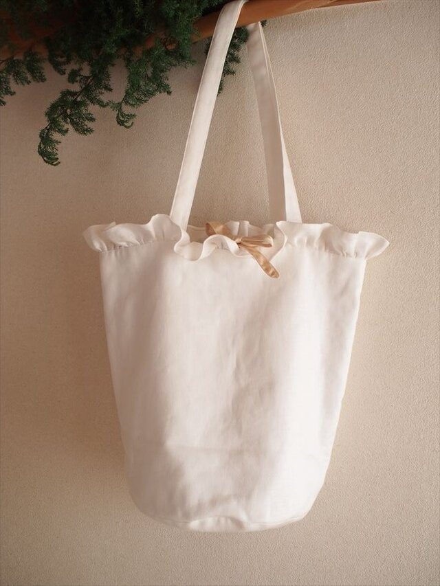 white lilac bucket basket(L)の画像1枚目