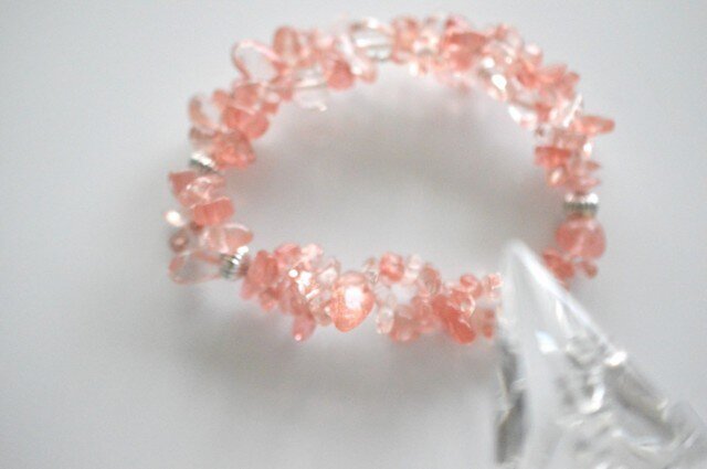 Cherry Quartz Braceletの画像1枚目