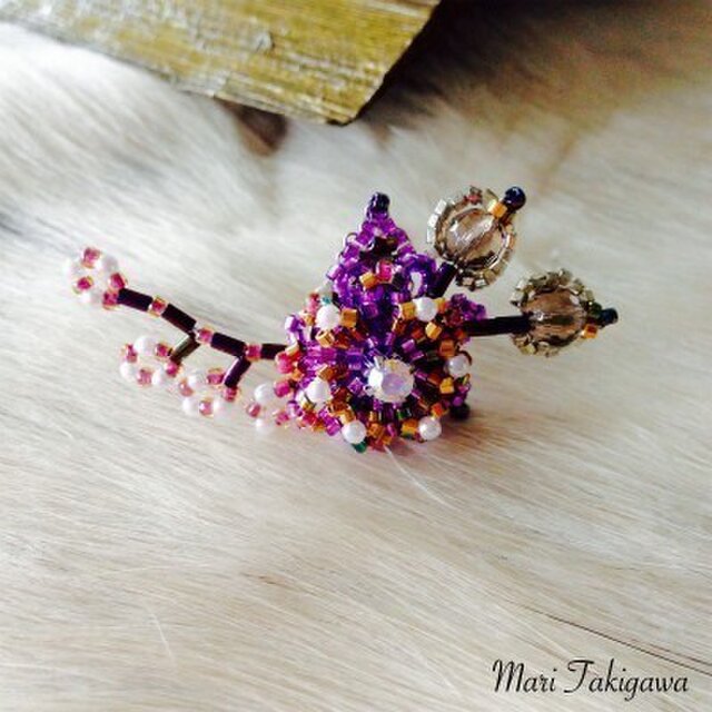 Pin brooch of cherry purpleの画像1枚目