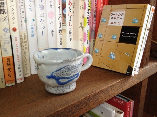 コバルトを流した藁灰釉マグの画像1枚目