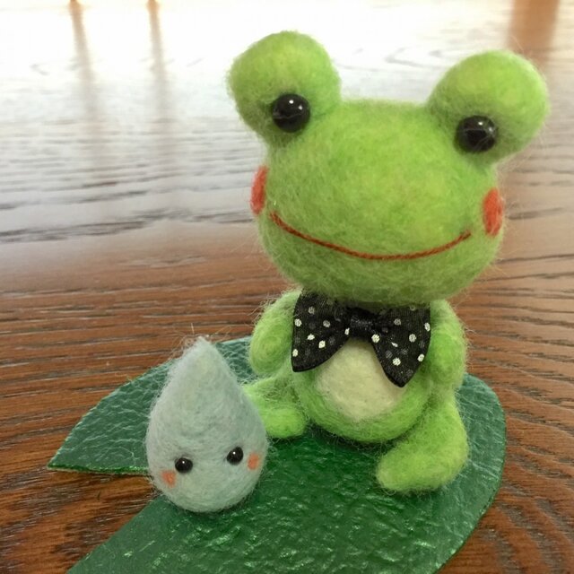 カエル君ととしずくちゃんの画像1枚目