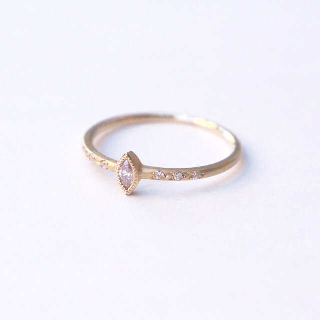 ピンクダイヤのK14リング(イエローゴールド)