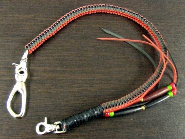 ボックス編みウォレットロープ カンガルー革(赤・黒)使用の画像1枚目