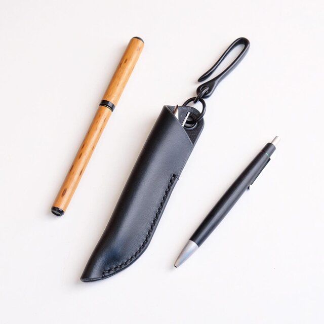 一本挿しのレザーペンホルダー／スタンダードカラー | iichi 日々の