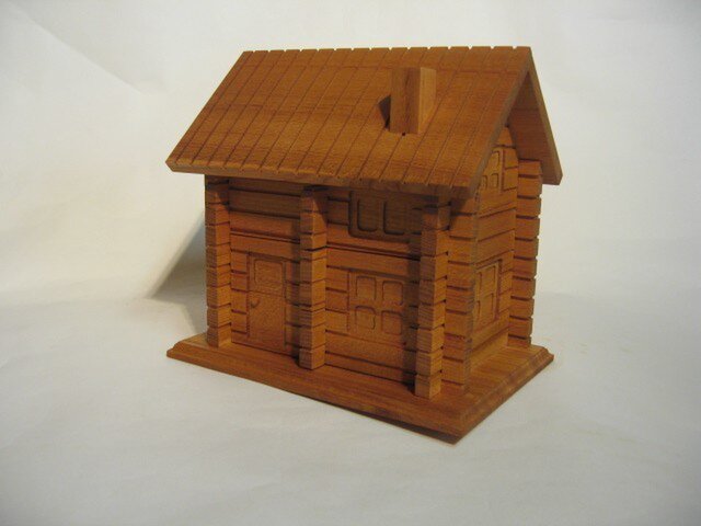 欅の小物入れです。 熊本 人吉木工の手仕事作品 欅（けやき）「小物入れ」 その他