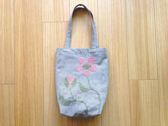 リネンバッグ ピンクのお花の画像1枚目