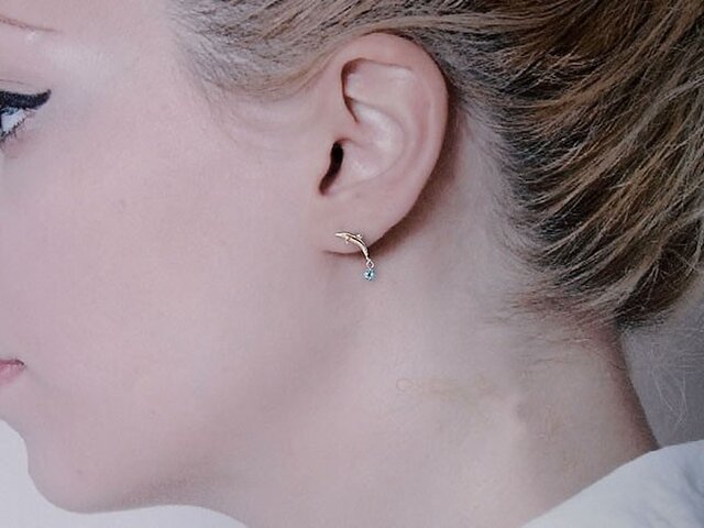 カ*ズ様 未使用❣️ブルートパーズ＆ダイヤモンドS925ピアス K18YG ブルートパーズ・ダイヤモンド ピアス|festaria Online