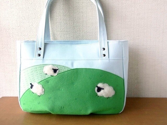 帆布トート ~ 羊がいる風景の画像1枚目