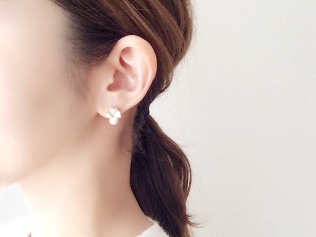 Refined -pearl- / Earringsの画像1枚目
