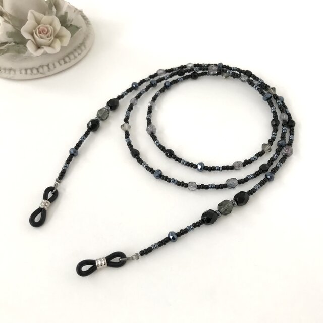 チェコガラス メガネチェーン グラスコード メガネストラップ ビーズ　黒 ブラック モノトーン