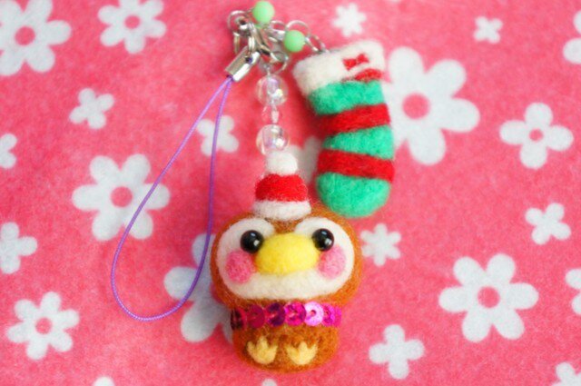 羊毛フェルト クリスマスサンタすずめちゃん靴下2連ストラップ