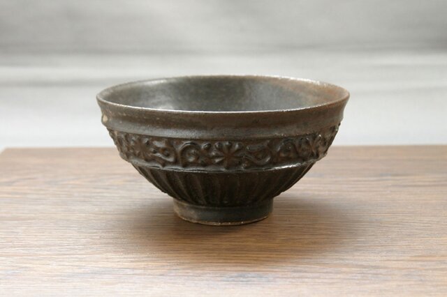 黒結晶釉 茶碗の画像1枚目