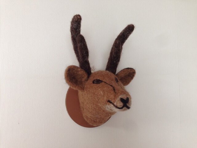 羊毛ハンティングトロフィー | iichi 日々の暮らしを心地よくする