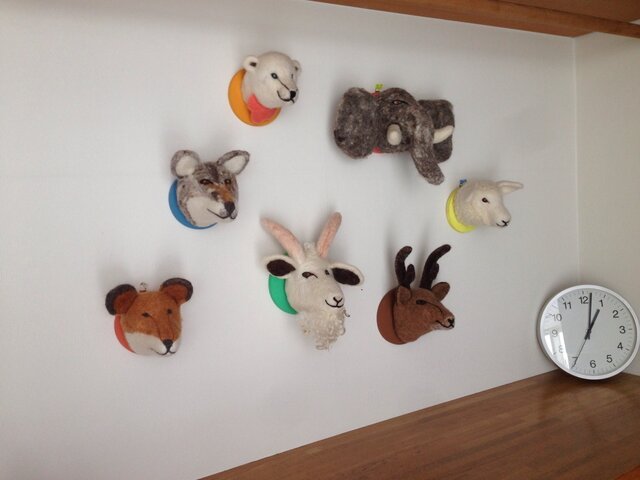 羊毛ハンティングトロフィー | iichi 日々の暮らしを心地よくする