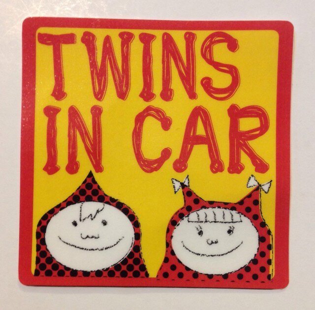 ミックス TWINS IN CAR ステッカー 男の子女の子の画像1枚目