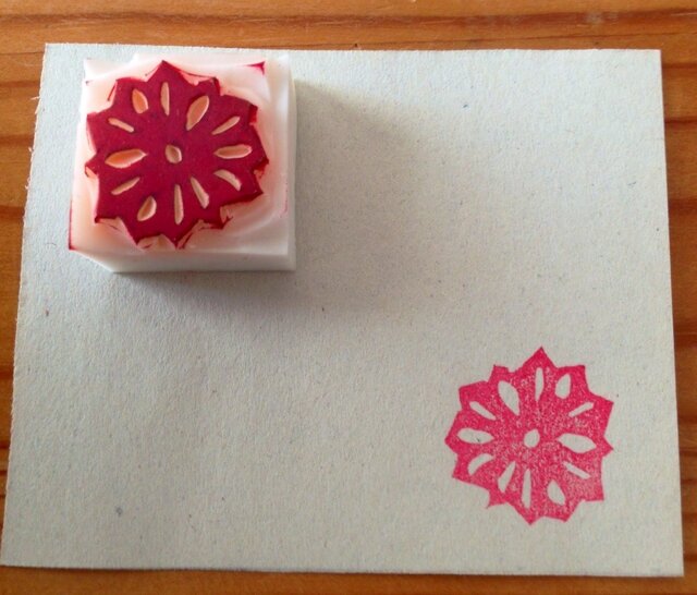 和風なお花の消しゴムはんこの画像1枚目