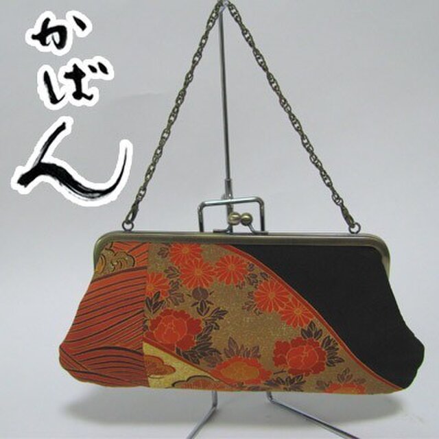 着物リメイク 古布のがま口(黒留袖)の画像1枚目