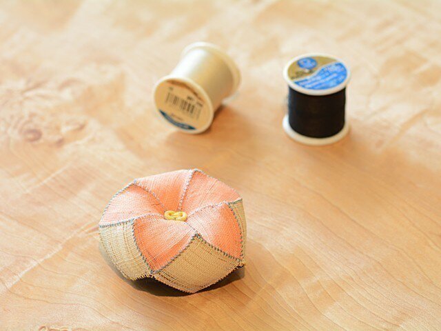 ポジャギ花針山 M | iichi 日々の暮らしを心地よくするハンドメイドや