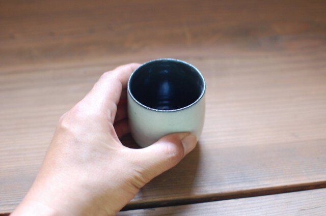 ぐい呑み ➁ | iichi 日々の暮らしを心地よくするハンドメイドや
