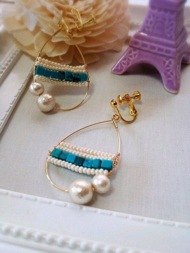 ターコイズの可愛いイヤリング