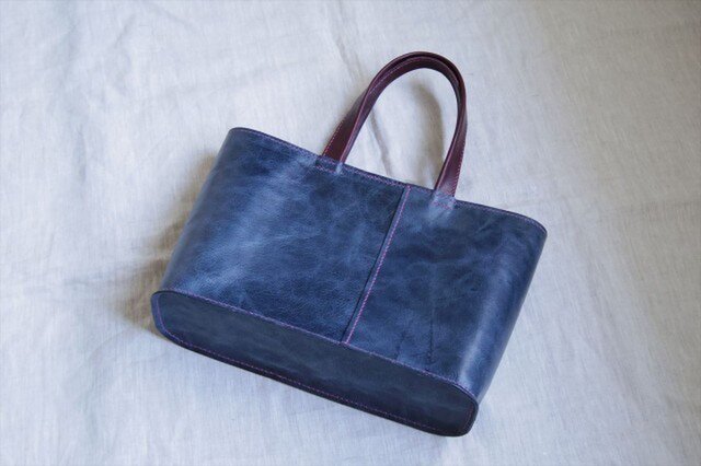 【S様オーダー品】ラクダ革の横型バケツトートバッグの画像1枚目