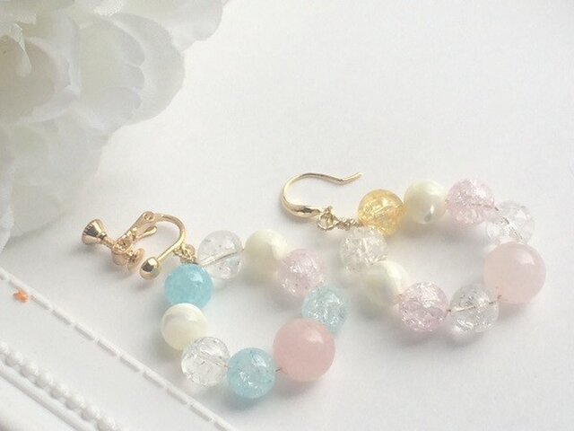 天然石 リース ピアス/イヤリングの画像1枚目