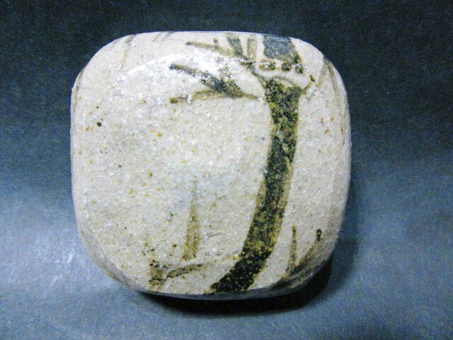 絵唐津香合(竹)の画像1枚目
