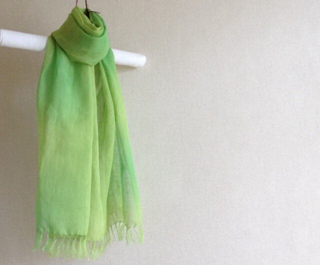 手染めリネンストール green green丸ぼかしの画像1枚目