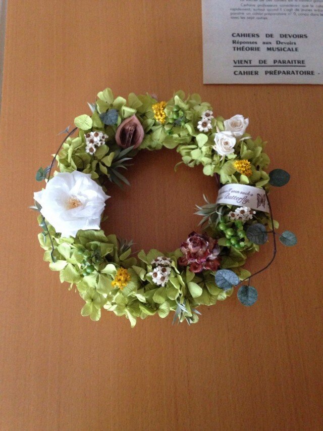 【sold】ピスタチオグリーンのリースの画像1枚目