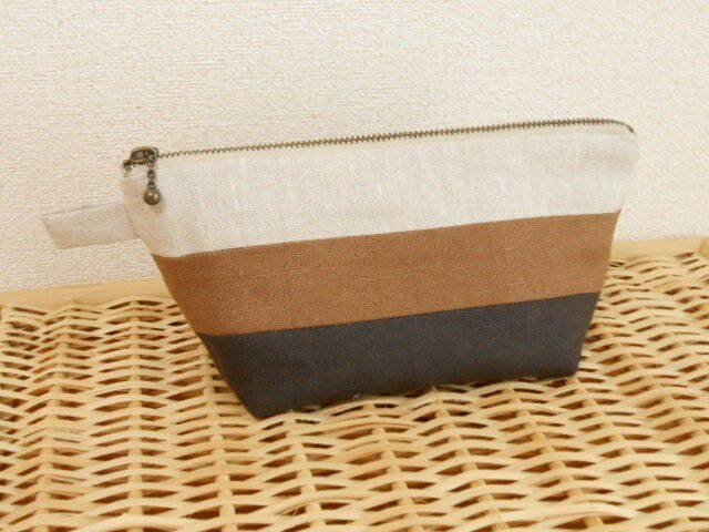 3色リネンとピンク色花柄コットンのファスナー付き大人ポーチの画像1枚目