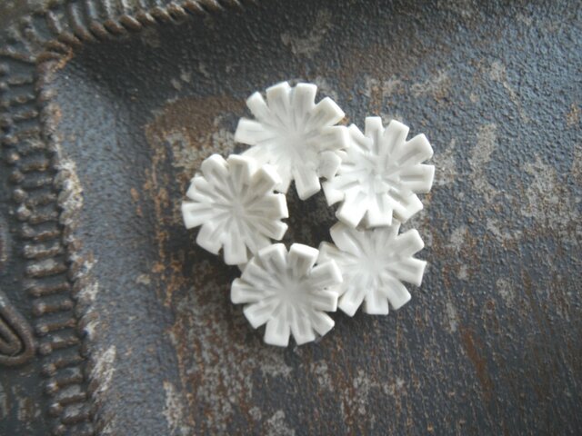 花のbroach 〈ナデシコa〉の画像1枚目